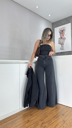Calça pantalona black. na internet