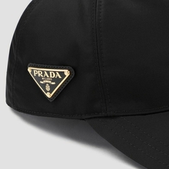 Gorra prada milano en internet