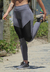 Calça Legging Cinza com Preto cintura Alta Assimétrica com Detalhe em Tulê na internet