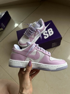 Nike SB Dunk Low LILA en internet