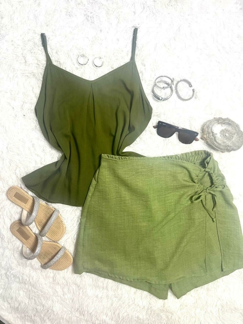 REGATA PLUS SIZE BÁSICA EM VISCOSE - VERDE MUSGO