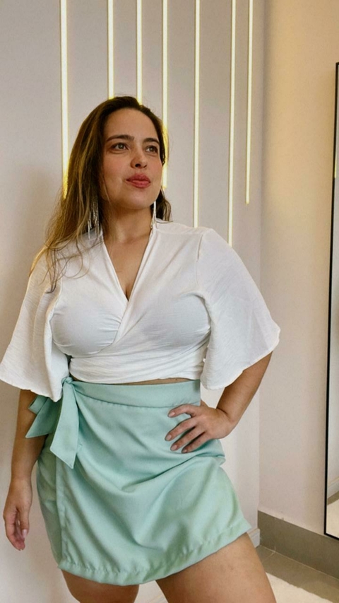 SHORT SAIA PLUS SIZE ENVELOPE - VERDE PASTEL - comprar online