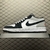Tênis Air Jordan 1 Low na internet
