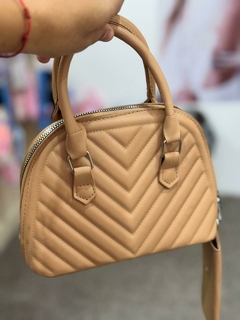 MINI BAG MARRON CON MONEDERO
