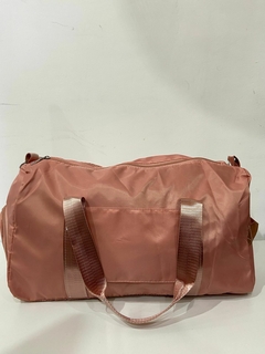 BOLSO DEPORTIVO MEDIANO en internet