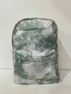 MOCHILA NEVADA BATIK
