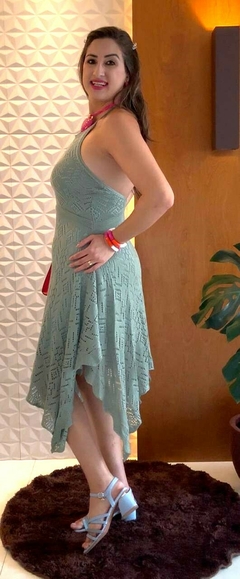 Vestido Pétalas na internet