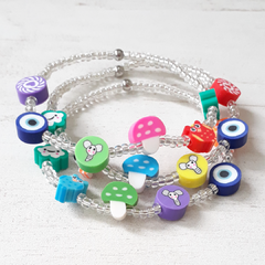 Pulsera Amuletos Fimo en internet