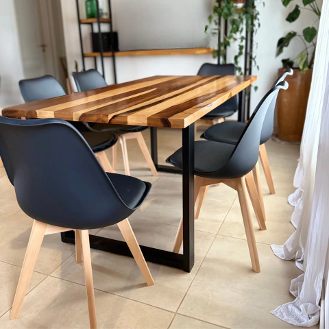 Mesa Guayubira maciza 1,5" + Sillas Tulip - comprar online