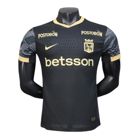 Camisa Atlético Nacional II 25/26 - Jogador Nike Masculina - Preta com detalhes em amarelo e Com Patrocínio