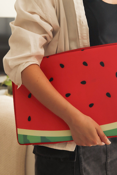 FUNDA Notebook Neoprene Est 28 Watermelon - tienda online