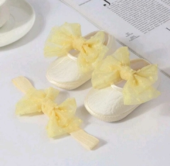 1 Par de Sapatinhos de bebê de Sola Macia+ 1 Peça de Faixa de Cabelo de Laço na cor sólida. - comprar online