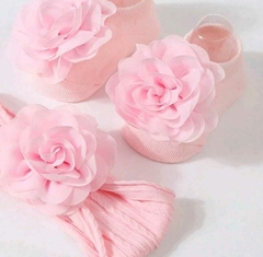 1 Par de Meias Antiderrapantes + 1 peça de Bandana flor de Chiffon na internet