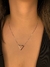 Colar com Pingente Triangular