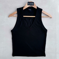 Musculosa negra