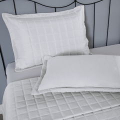 Porta Travesseiro Matelado Soft 1 Peça 70cm x 50cm 100% Poliéster - Branco