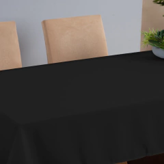 Toalha de Mesa Basic 1 Peça 3,00m x 1,40m 10 Lugares 100% Poliéster Tecido Oxf