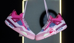 Nike Jordan Retro 4 Triple Pink