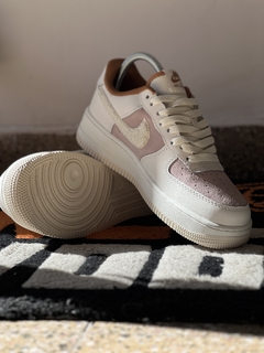 Air Force 1 low Year of the rabbit en internet