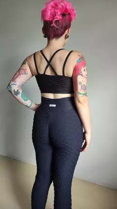 Conjunto De Legging Empina Bumbum Brocado Preto - use.befit