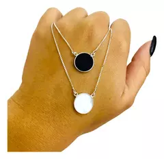 Gargantilha com Pedra Ônix ou Madrepérola