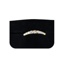 Piercing de Orelha Aço Inox Dourado com Detalhes em Brilhantes