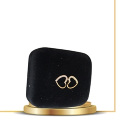 Par de Piercings para Orelha Coração Aço Inox Dourado - comprar online