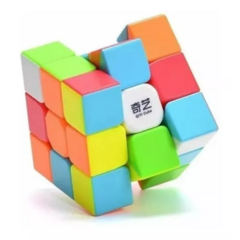 Cubo Rubik QiYi 3x3x3cm - comprar online