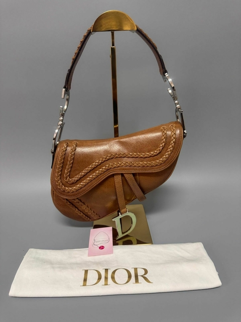 DIOR SADDLE LEATHER TRESSE