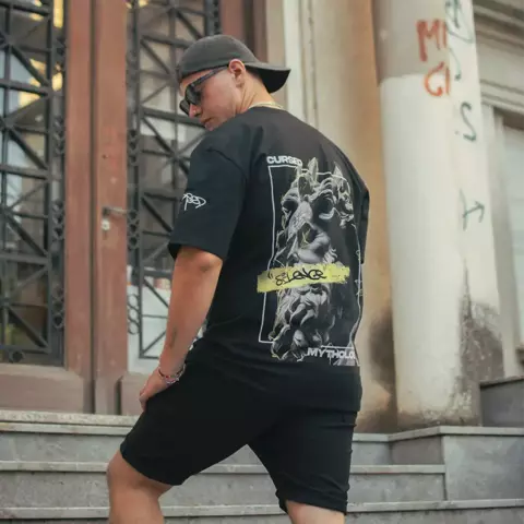 ZEUS// Remera - comprar online