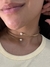 Chocker rígida pérola na internet