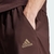 Shorts Adidas Logo Pequeno AEROREADY Essentials Chelsea Marrom Sombra G - REBEL SHOP