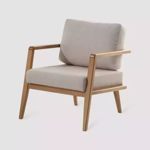 Poltrona Damasco de Madeira Maciça Estofada