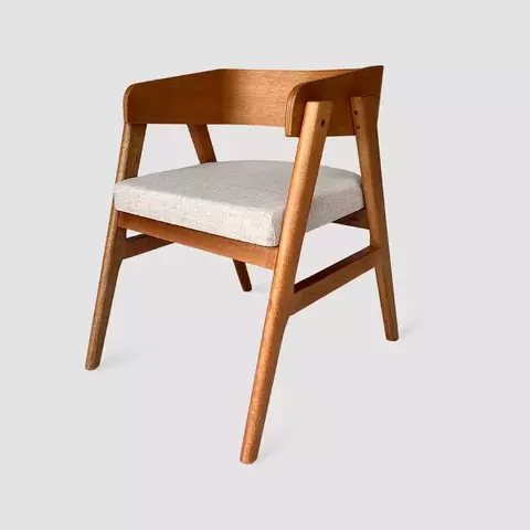 Cadeira Tokyo De Madeira Maciça Assento Estofado