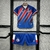 Kit infantil de futebol do Bahia, composto por camiseta azul com listras vermelhas e brancas e shorts azuis.