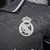 Camisa versão jogador do Real Madrid 24/25, com colarinho e logo do clube em destaque.