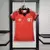 Camisa feminina do Flamengo, edição especial 24/25, com detalhes em vermelho e preto.