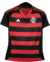 Camisa feminina do Flamengo 25/26, com listras vermelhas e pretas, destacando o emblema do clube e o logo da Adidas, com urubu.