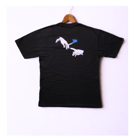 Remera oversize unisex La Creación del Fuego