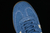 Adidas Samba na internet