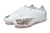 New Balance na internet