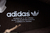 Adidas Campus 00s na internet