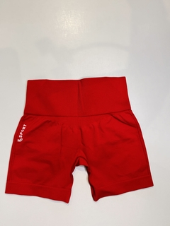 REFF.:71348 SHORT BASIC LUPO