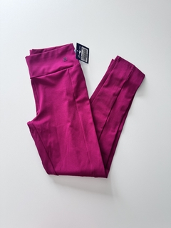 REF: 00086 CALÇA COM BOLSO LATETAL