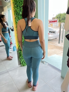 REF.:00354 CONJUNTO ZEE RUCCI na internet