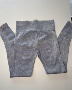REF:. 012 CALÇA CANELADA EMPINA BUMBUM - Fofinha Moda Fitness