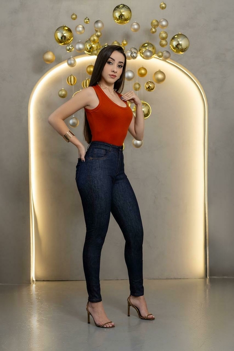 Calça Feminina Super Skinny - Jeans Amaciado - comprar online