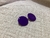 Brinco redondo roxo