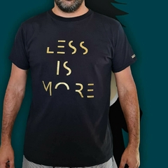 Remera Less