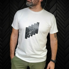 Remera Rocky
